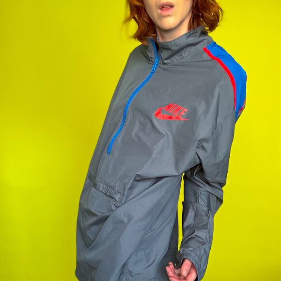 Nike Unisex Gray and Blue Striped Windbreaker Jacket - Picture 1 of 14
